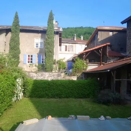 Monastere Tullins Homestay