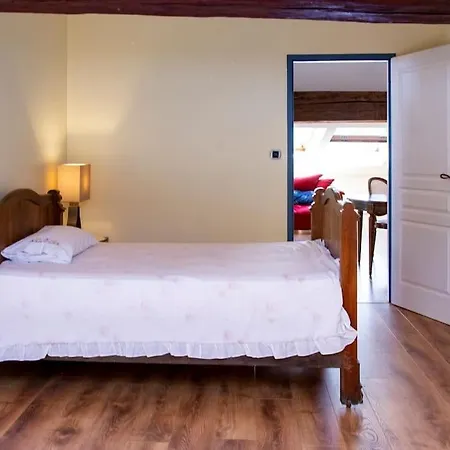 Homestay Monastere Tullins Tullins