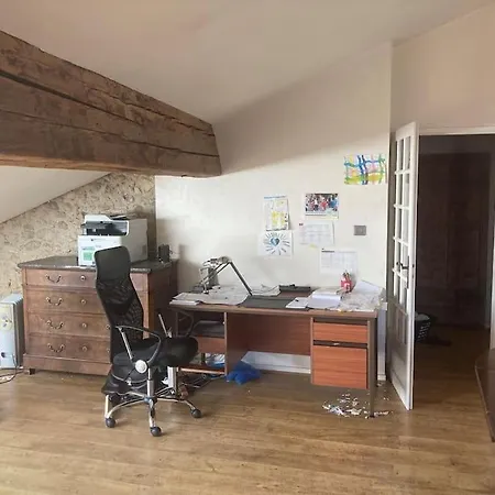 Monastere Tullins Homestay *